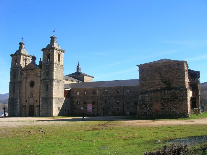Monasterio Vega de Espinareda